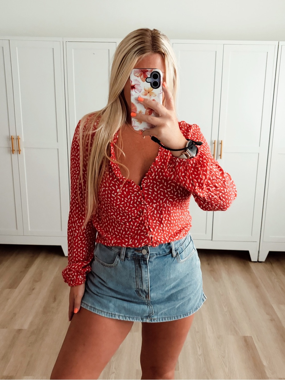 🆕 NWT billabong Starry nights red white spotted long sleeve top
